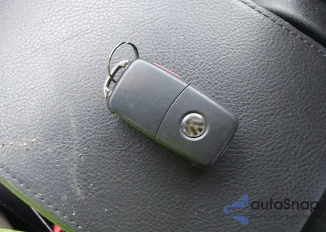 2016 Volkswagen Tiguan S z USA, uszkodzony, nr VIN WVGBV7AX1GW525909